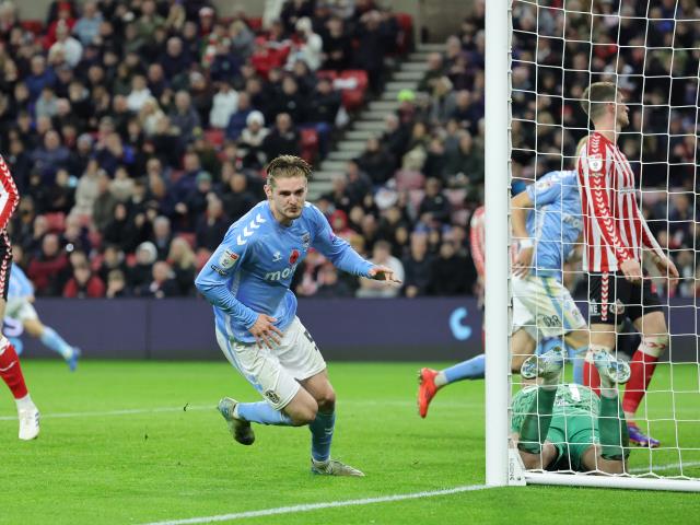 Managerless Coventry fight back to stun leaders Sunderland