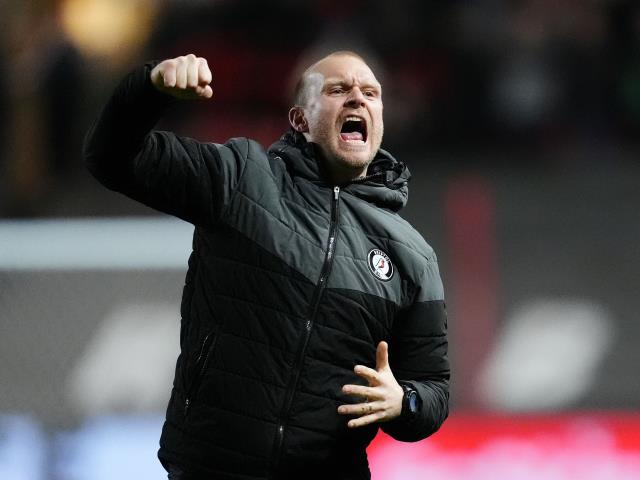 Liam Manning vows to keep grounded as Bristol City reach Championship top six