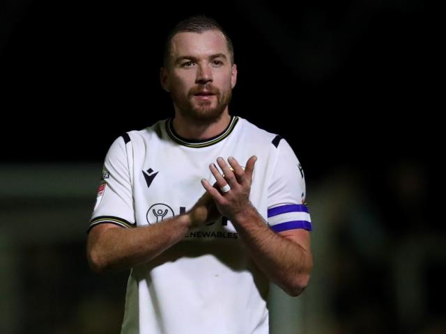 Bromley see off Harrogate to continue push for play-off places