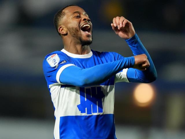 Birmingham extend lead at League One summit with victory over 10-man Orient