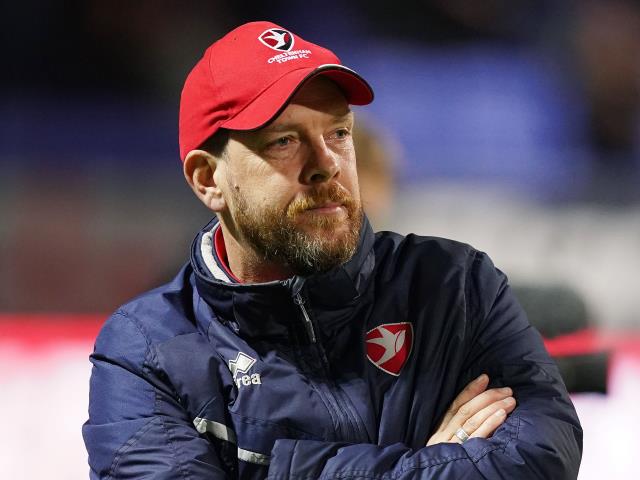 Darrell Clarke takes the points despite chaotic ending to Barnsley’s win