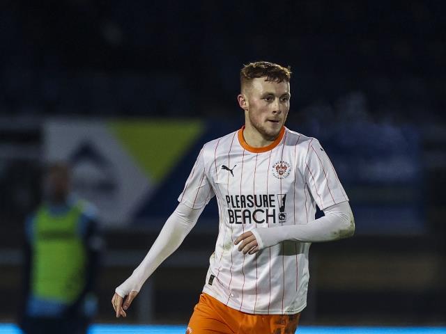 Sonny Carey scores twice as Blackpool beat Barnsley