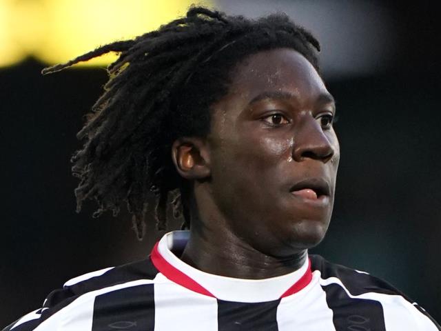 Chesterfield end losing run with win over Newport