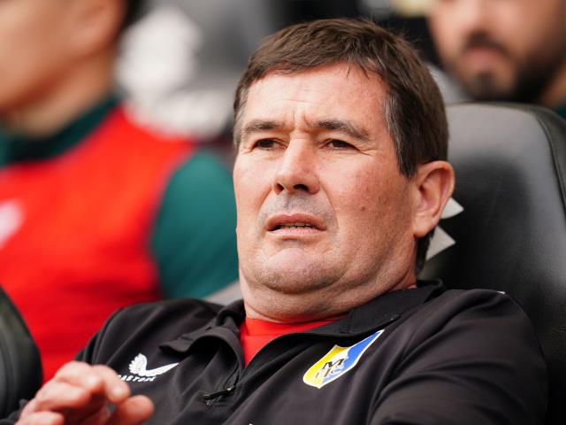 Embarrassed Nigel Clough labels Mansfield errors ‘inexcusable’ in Reading rout