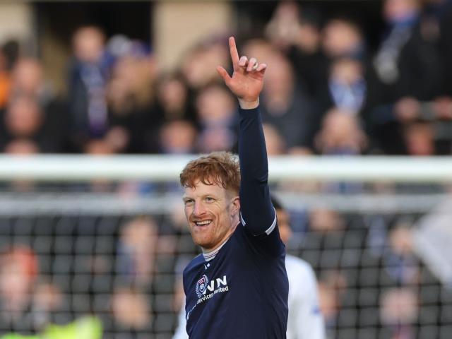 Simon Murray gives Ross County victory over sorry Hearts