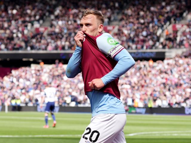 Jarrod Bowen salvages point for West Ham against much-changed Tottenham