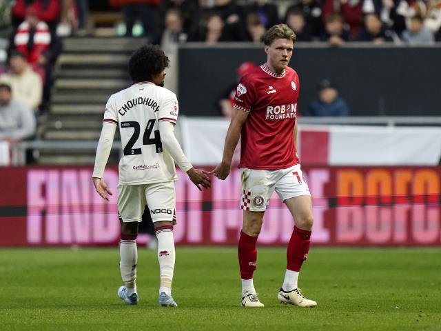 Managers disagree over Rob Dickie dismissal as Blades brush aside Bristol City