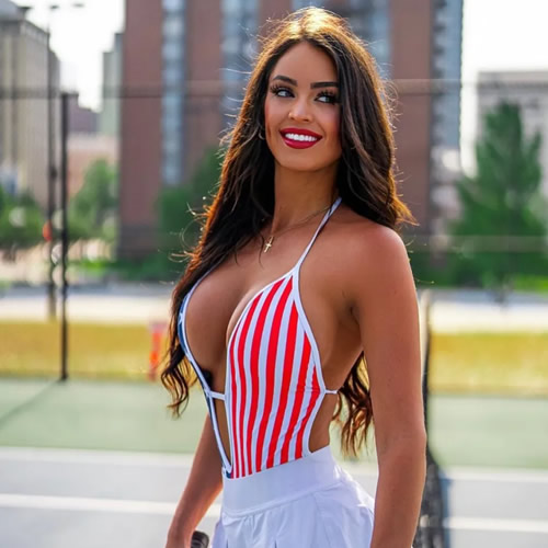 OH MANN World’s sexiest tennis influencer Rachel Stuhlmann dubbed ‘amazingly gorgeous’ in leggy, figure-hugging dress