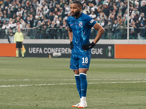 Liverpool open talks to sign £52m Chelsea flop ahead of Newcastle