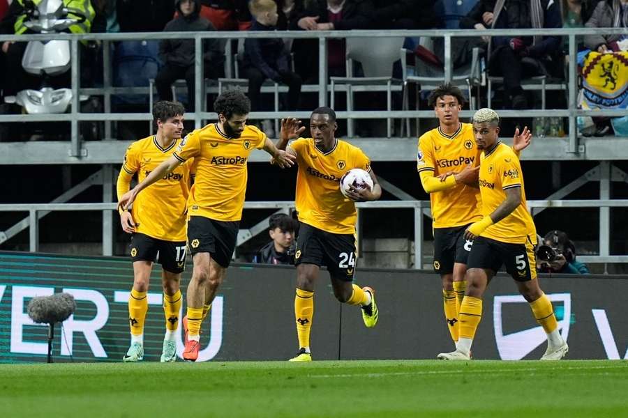 Semedo concerned about Wolves contract talks