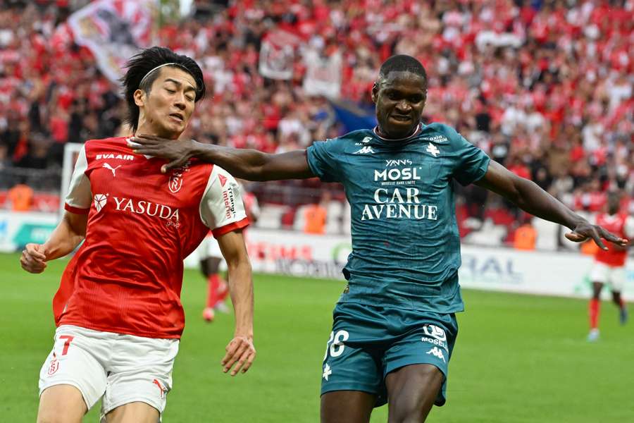 Metz earn Ligue 1 return after extra-time playoff win over Reims