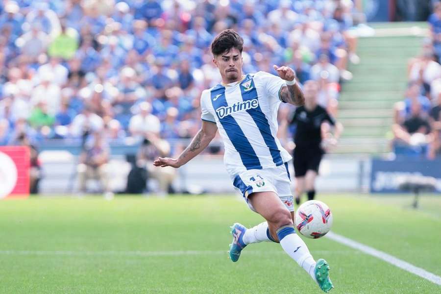 LaLiga trio rival Olympiakos for Leganes ace Cruz
