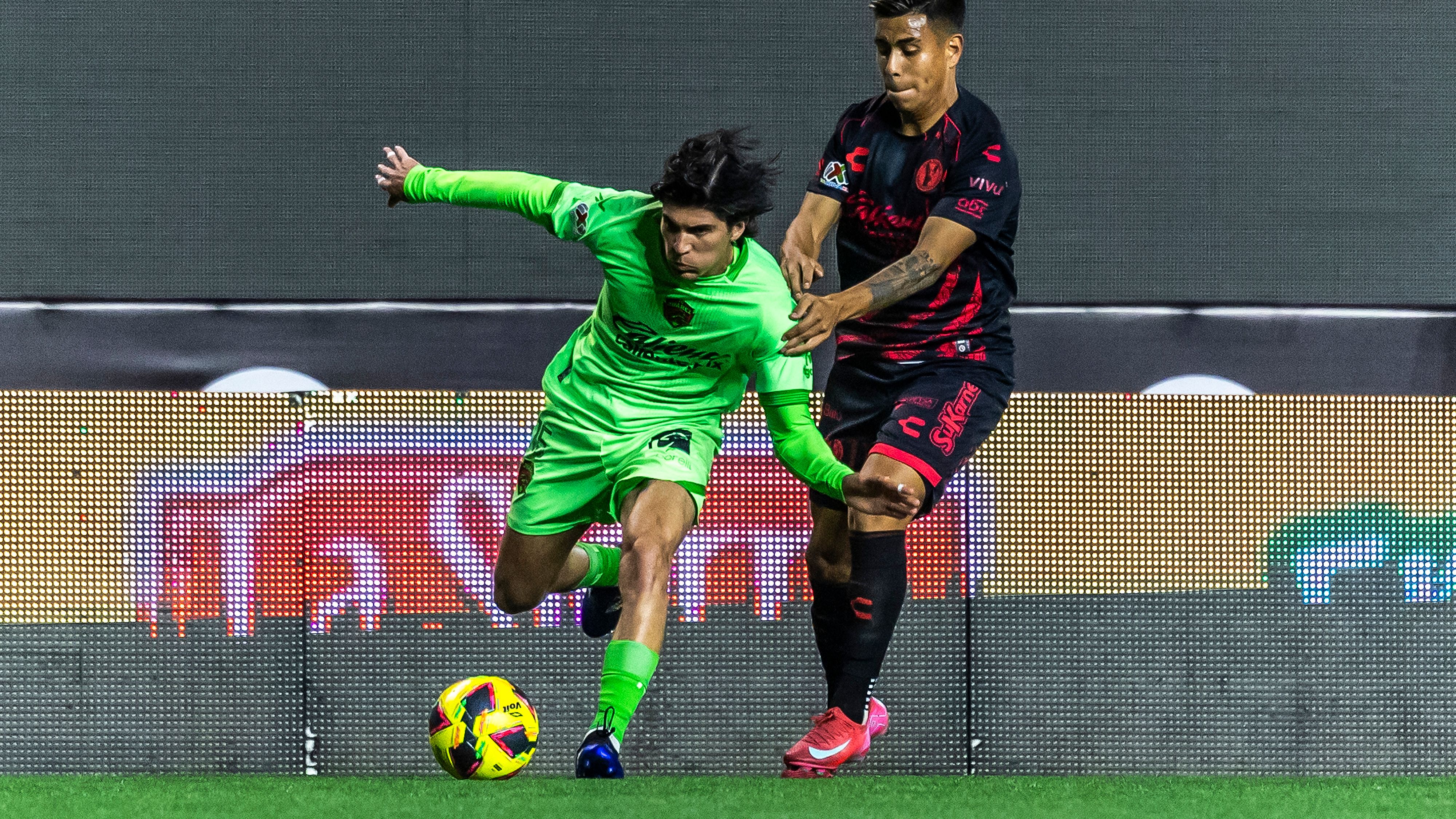 Chivas reportedly secure first signing ahead of next tournament, with right winger Efraín Álvarez set to join