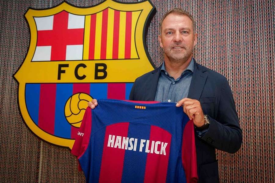 Barcelona to hold talks as Ter Stegen fumes over Garcia signing