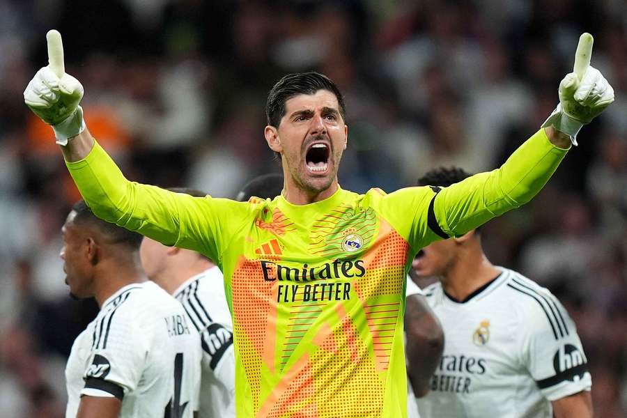 Real Madrid keeper Courtois eager to help Alexander-Arnold, Huijsen settle in