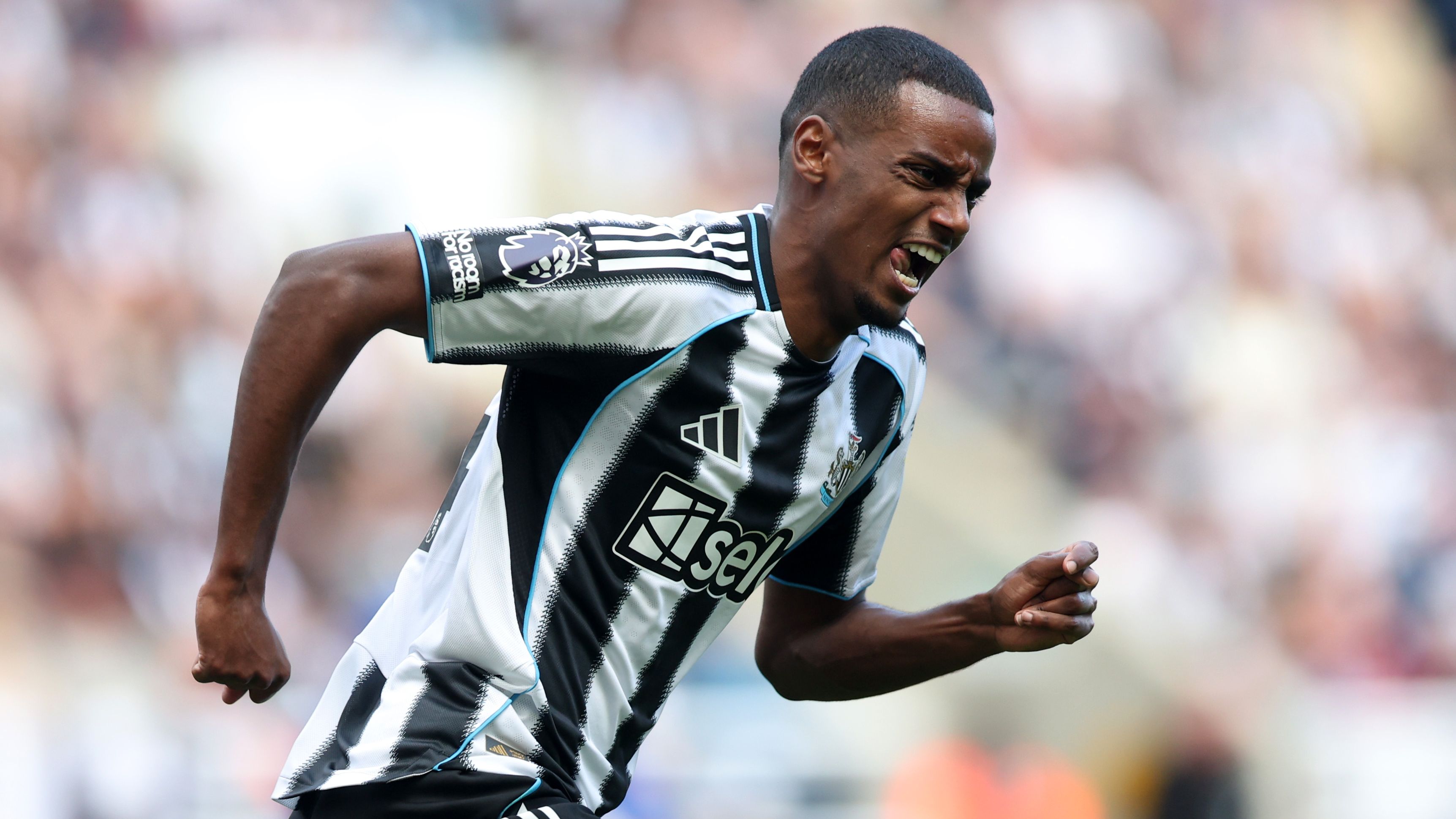 Payday for Alexander Isak! Newcastle to smash wage structure to make Arsenal and Liverpool target their highest-paid player ever