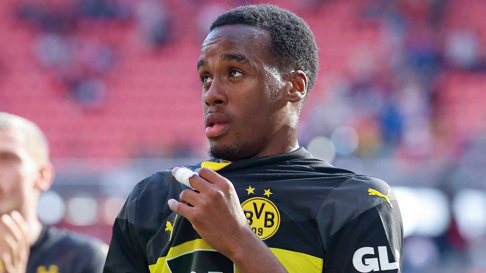 Borussia Dortmund playing hardball on €65m Jamie Gittens valuation despite 'positive' transfer talks with Chelsea