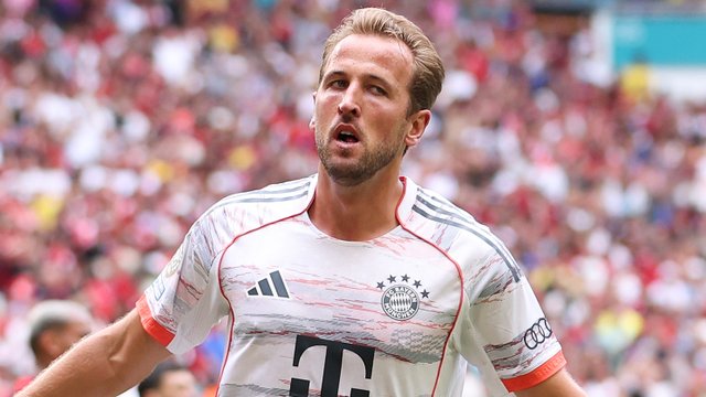 Harry Kane is hungry for another trophy! Bayern Munich striker scores brilliant brace to take Bundesliga champions past spirited Flamengo & set up blockbuster Club World Cup quarter-final clash with P