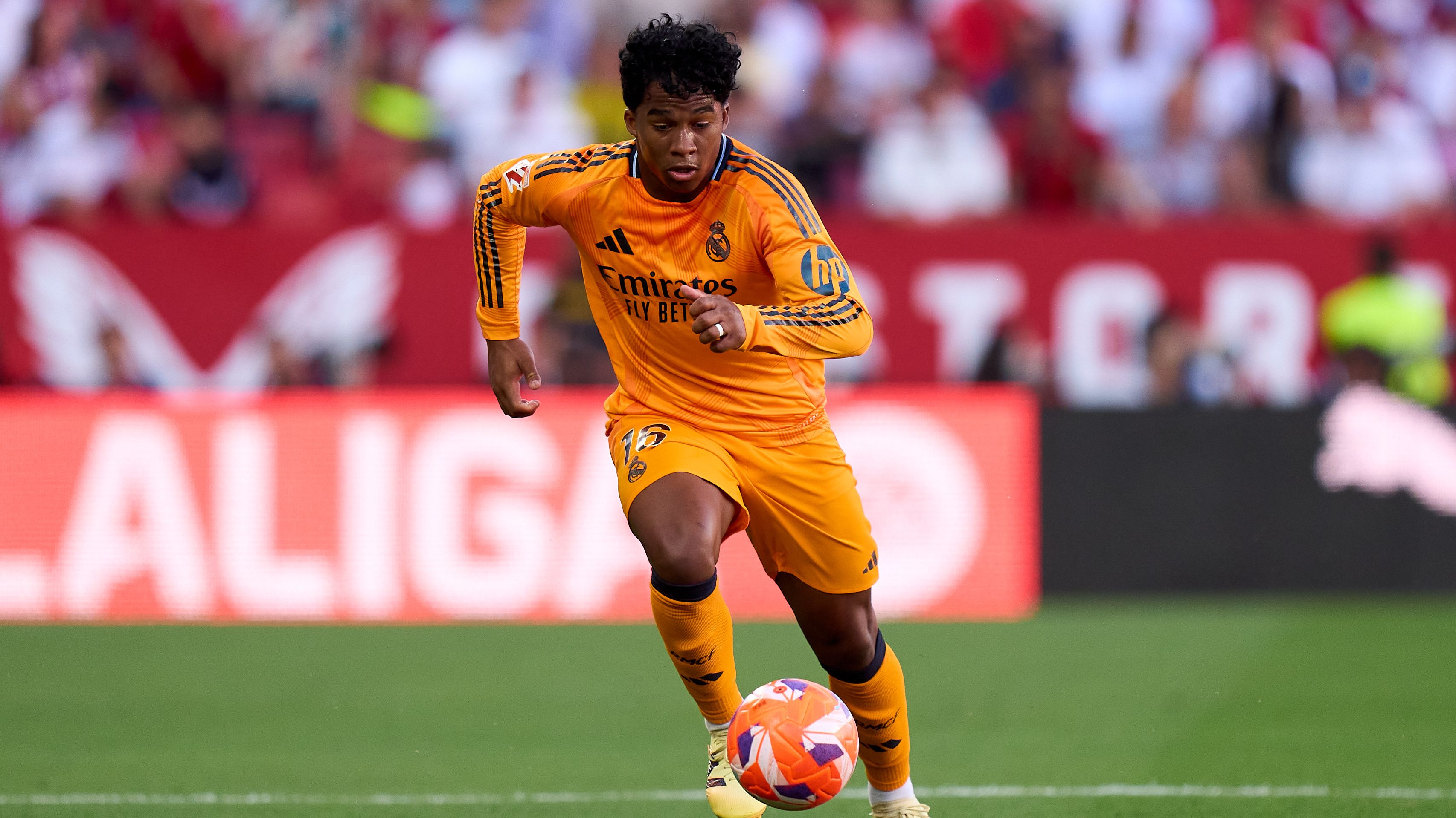 Endrick or Gonzalo Garcia? Real Madrid legend tells Xabi Alonso which forward should leave Los Blancos this summer