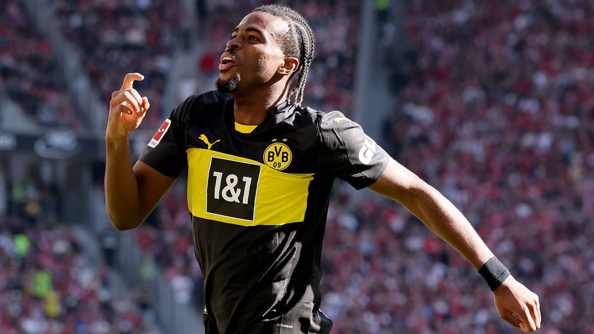 More income for Chelsea? Borussia Dortmund chief makes Carney Chukwuemeka transfer claim with midfielder set to return from loan spell after FIFA Club World Cup exit