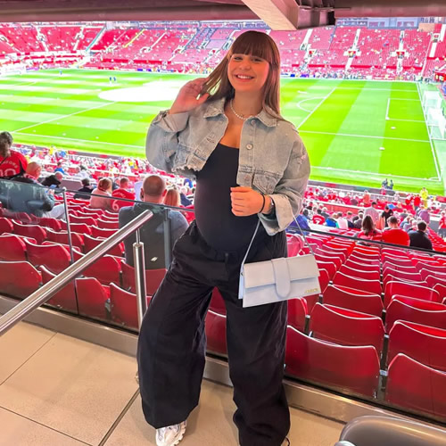 GARN THEIR SEPARATE WAYS Alejandro Garnacho appears to split with girlfriend and mum to one-year-old son as she unfollows him on Instagram