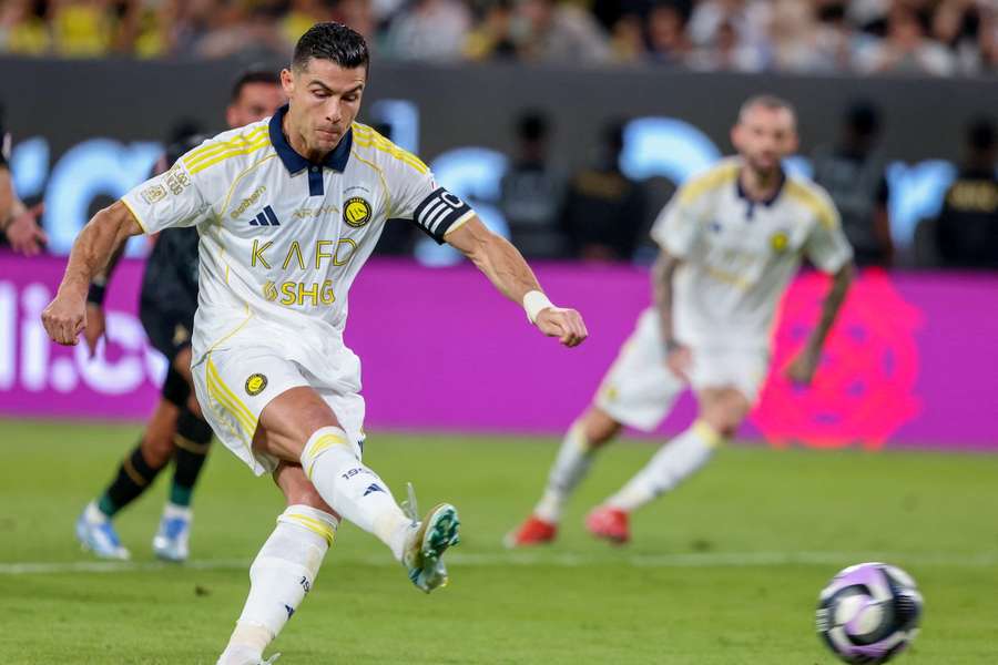 Jorge Jesus credits Ronaldo for Al Nassr move