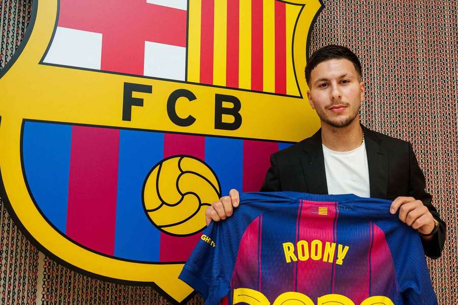 Swedish prodigy Roony Bardghji signs long-term deal with Barcelona