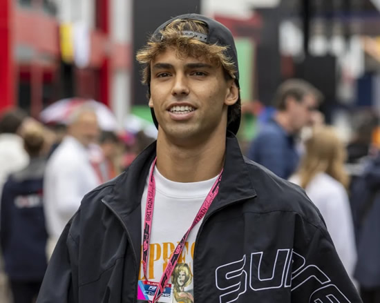 SPACE INVADER Chelsea star’s stunning model Wag captured ‘best UFO footage ever’ as ‘alien spaceship’ zoomed past her plane