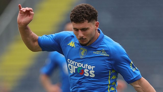 Wrexham confirm transfer for Liberato Cacace for undisclosed fee as New Zealand international signs three-year deal with Ryan Reynolds and Rob McElhenney's side