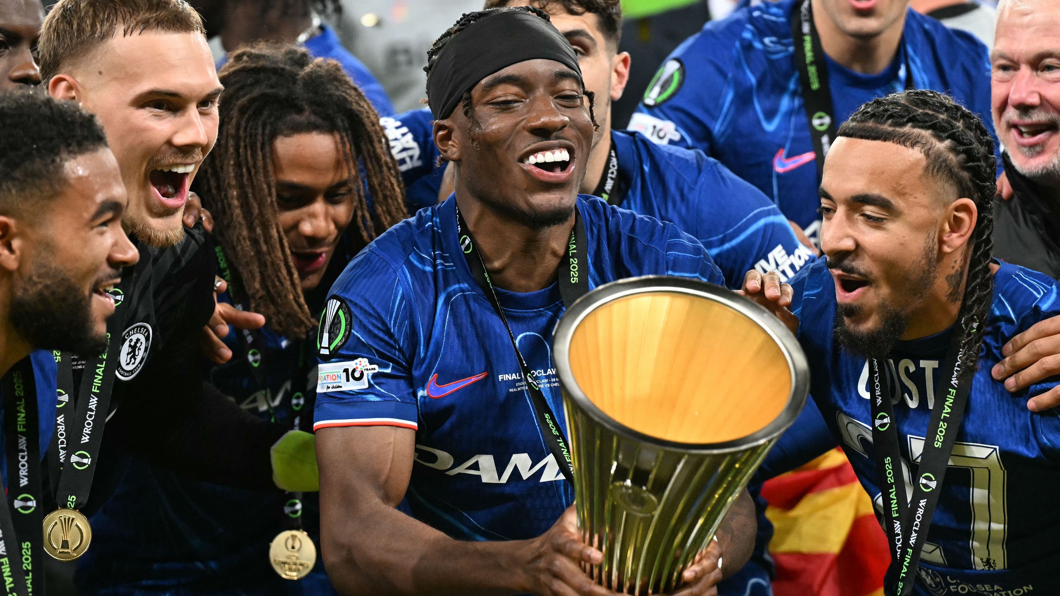 'To win it all' - Noni Madueke reveals his Arsenal goals and admits he wants to help the Gunners 'take that next step' to silverware