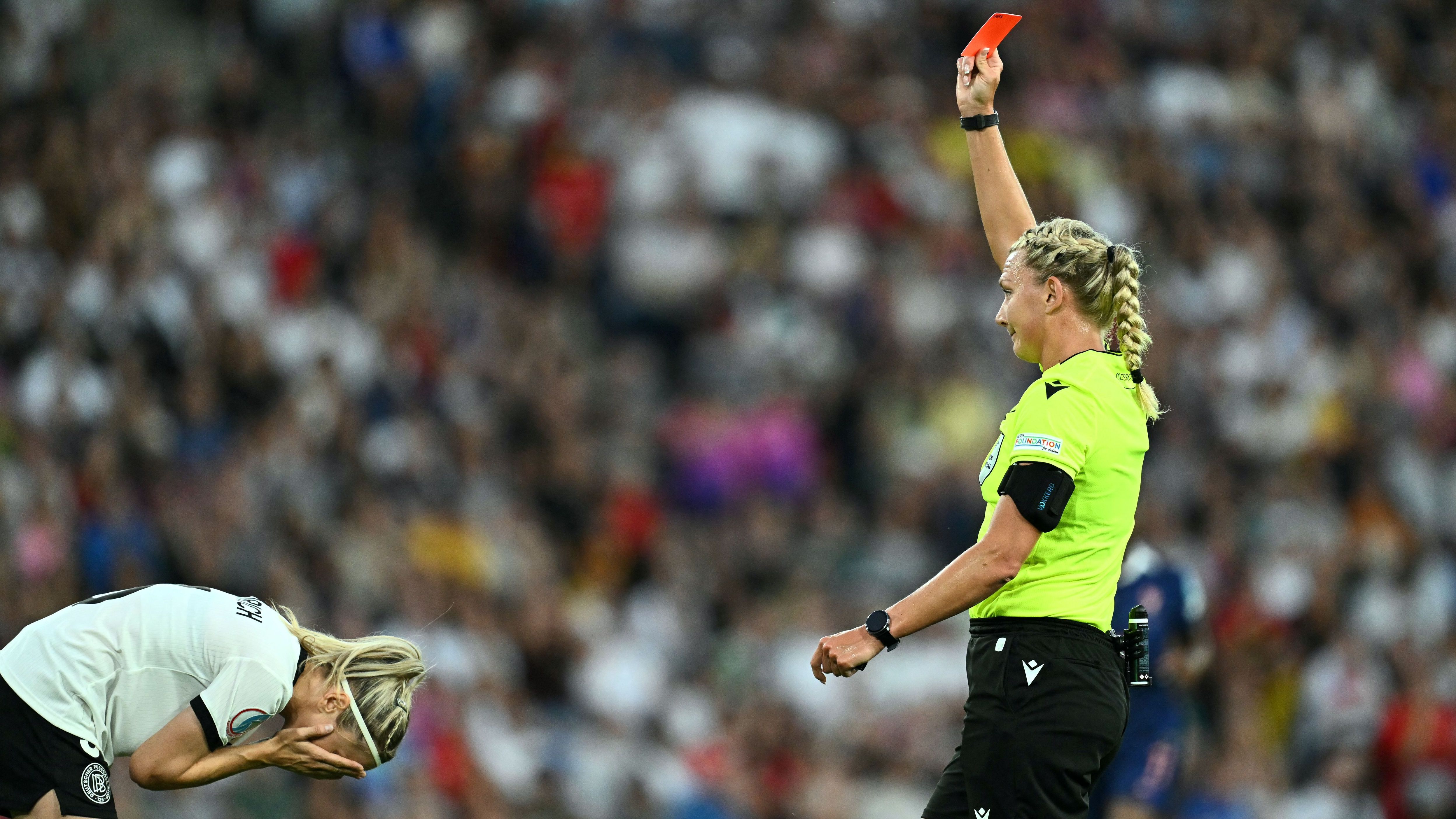 Ann-Katrin Berger steals the show as Germany recover from early red card to secure Euro 2025 semi-final spot and end France's dreams