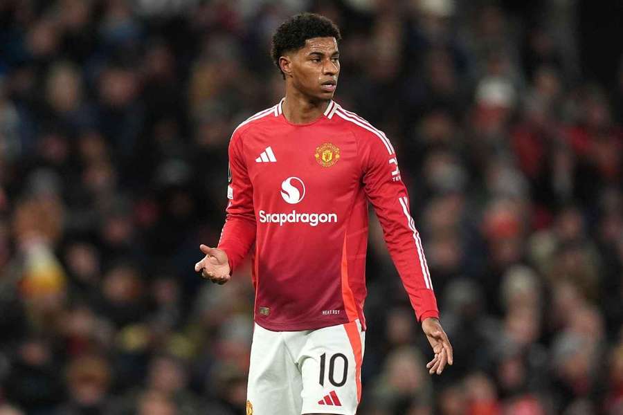 Man United Star Marcus Rashford Signs Contract Ahead of Barcelona Transfer
