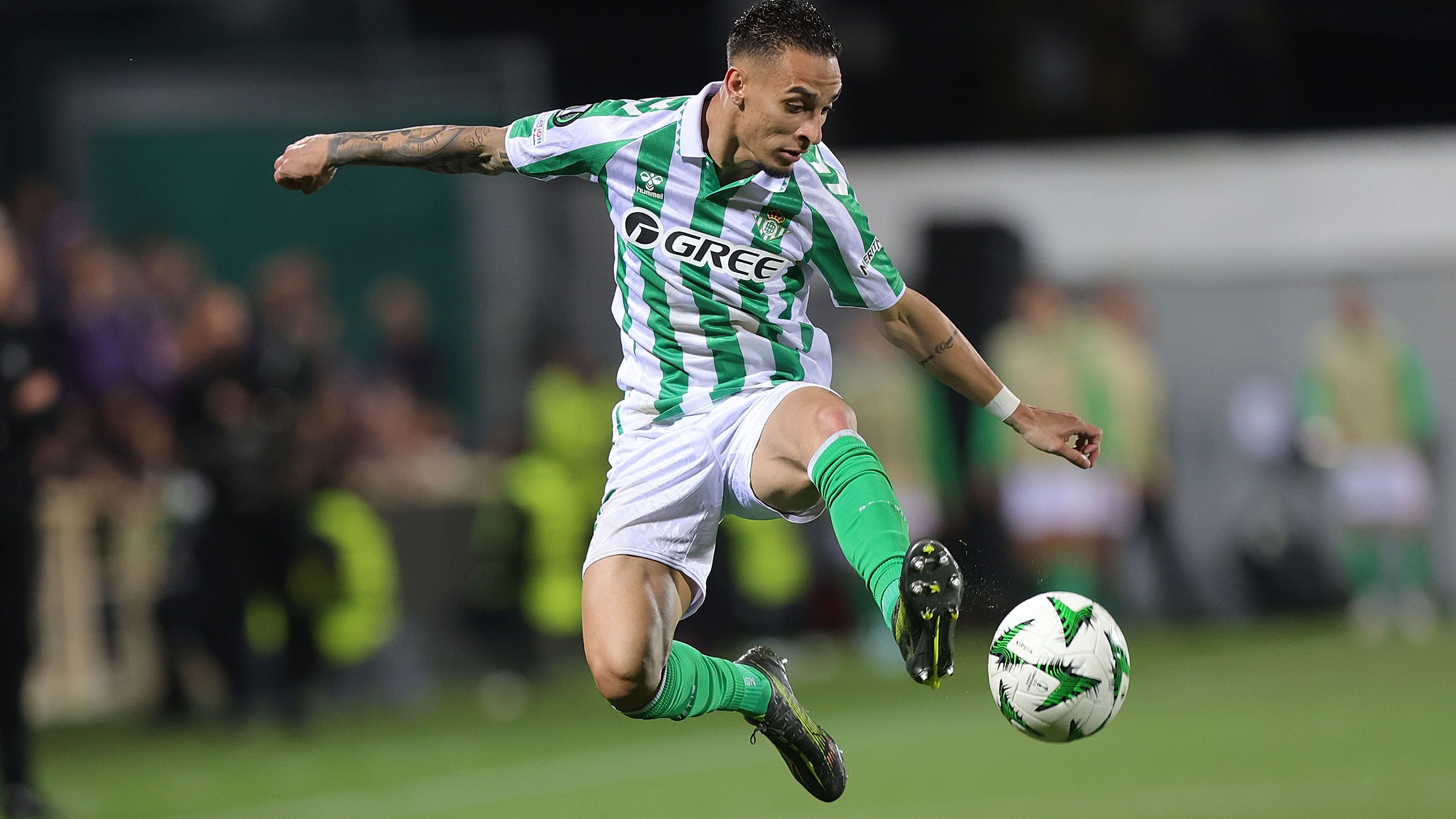 Al-Nassr make Antony offer! Cristiano Ronaldo's side to splash out on Man Utd star and Chelsea outcast Joao Felix