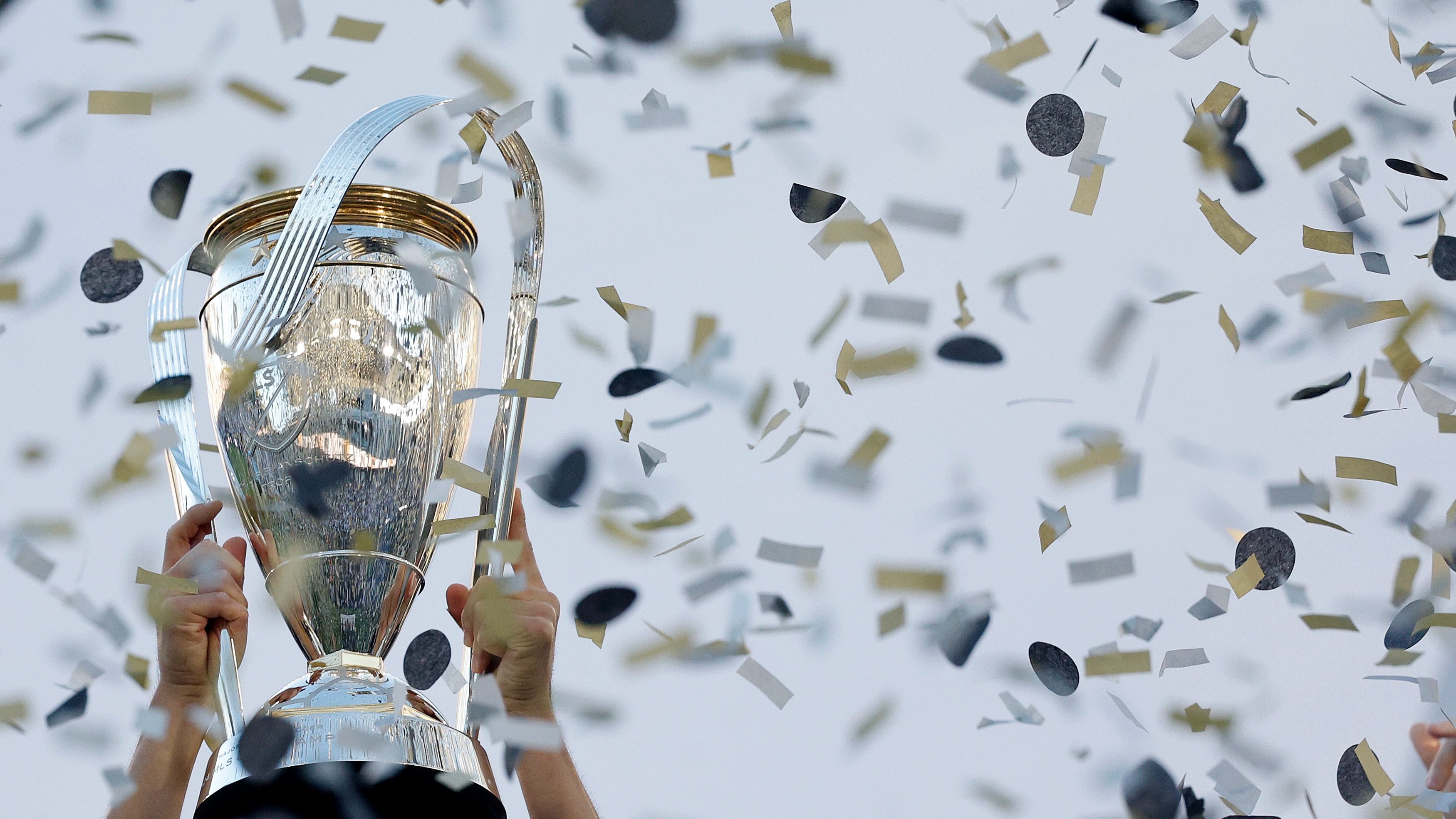 'Big, bold and arrogant' - Alexi Lalas urges MLS to announce 'monumental' fall-to-spring schedule change ahead of 2026 World Cup, capitalize on momentum