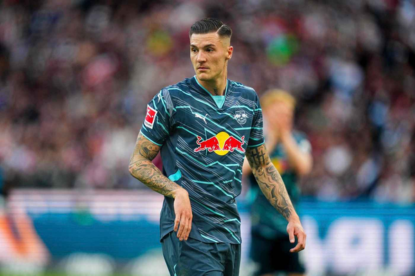 Man Utd and Newcastle in talks with Sesko's management with offers expected very soon