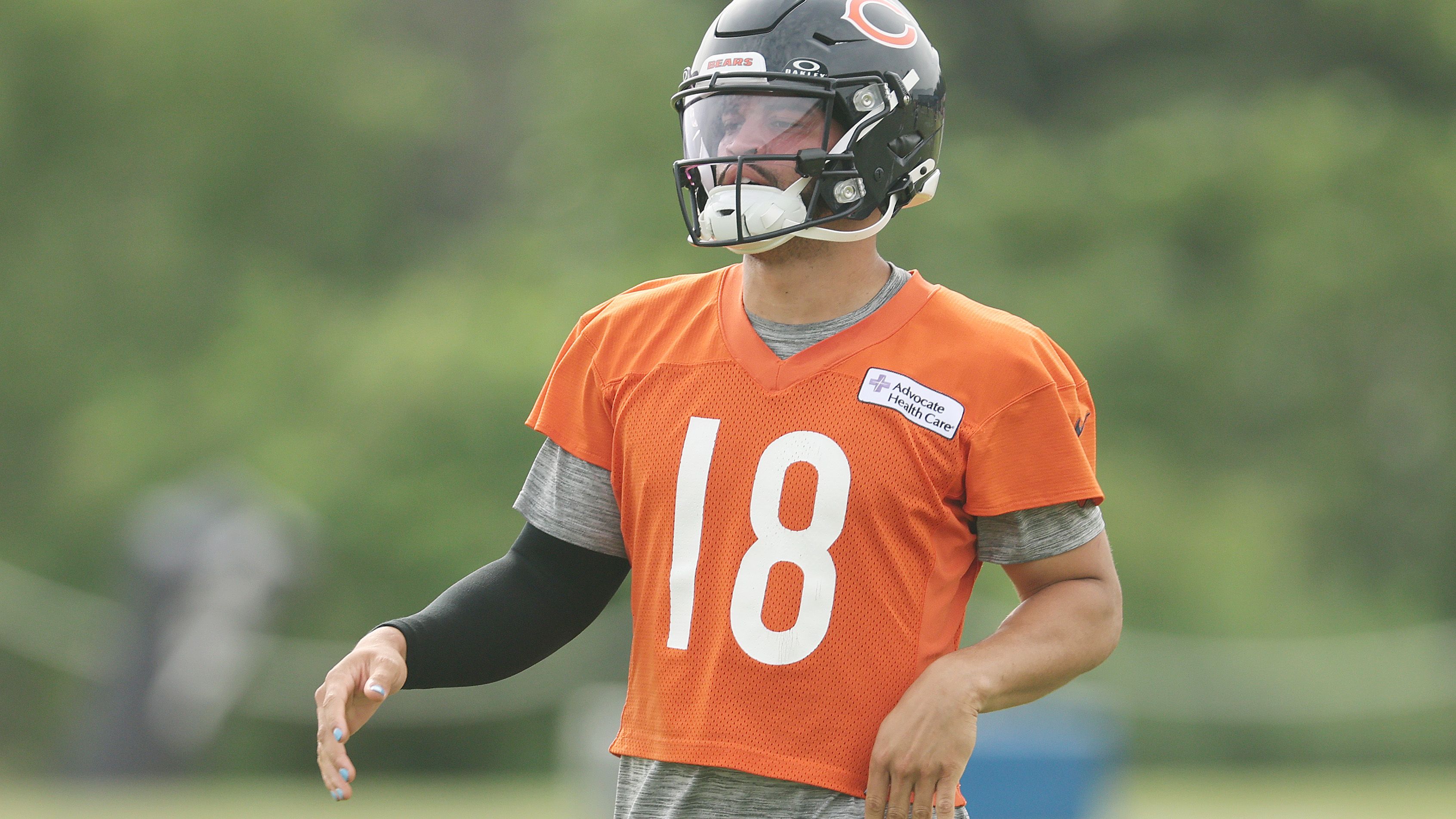 USMNT star Tyler Adams visits Chicago Bears training camp for meeting with Caleb Williams