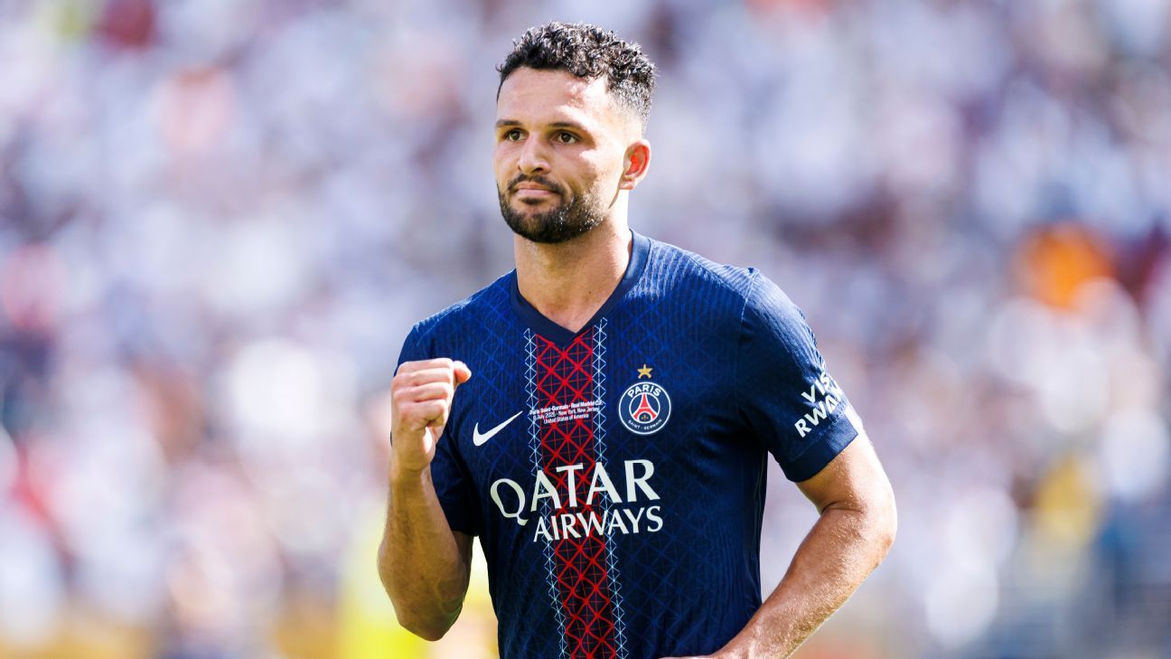 Transfer rumors, news: Newcastle eye Ramos as Sesko backup