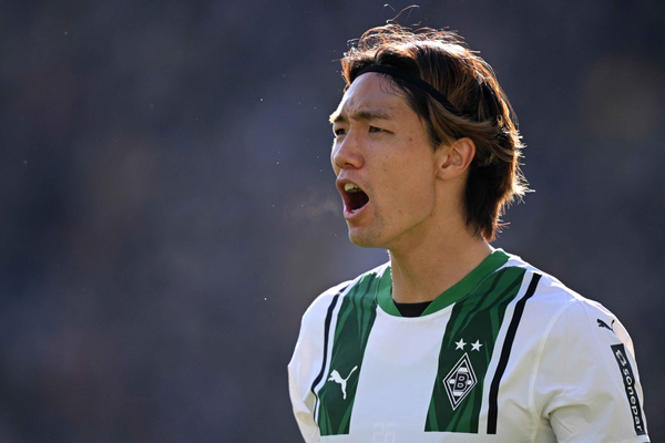 Borussia Monchengladbach and Ajax agree deal for Itakura transfer
