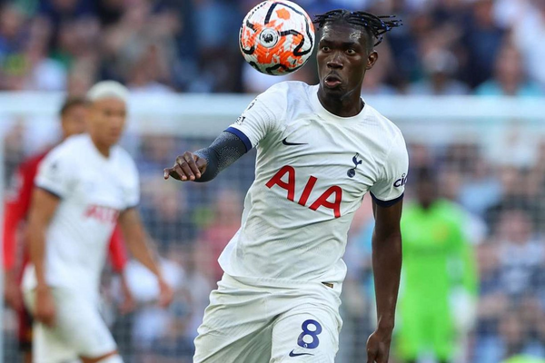 Tottenham encourage Roma push for Bissouma