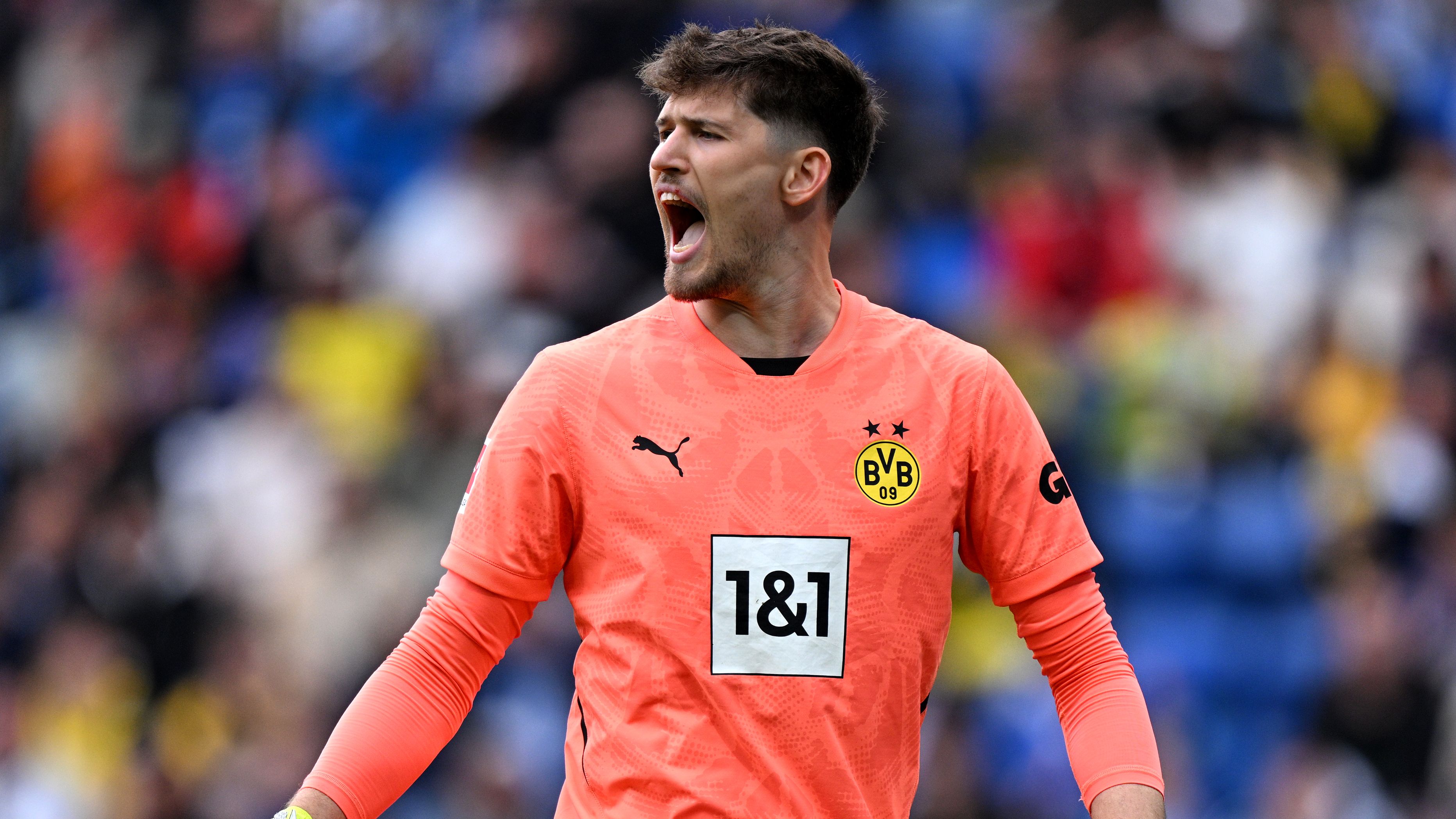 Gianluigi Donnarumma, Diogo Costa and six goalkeepers Man Utd should be targeting to displace Andre Onana and Altay Bayindir