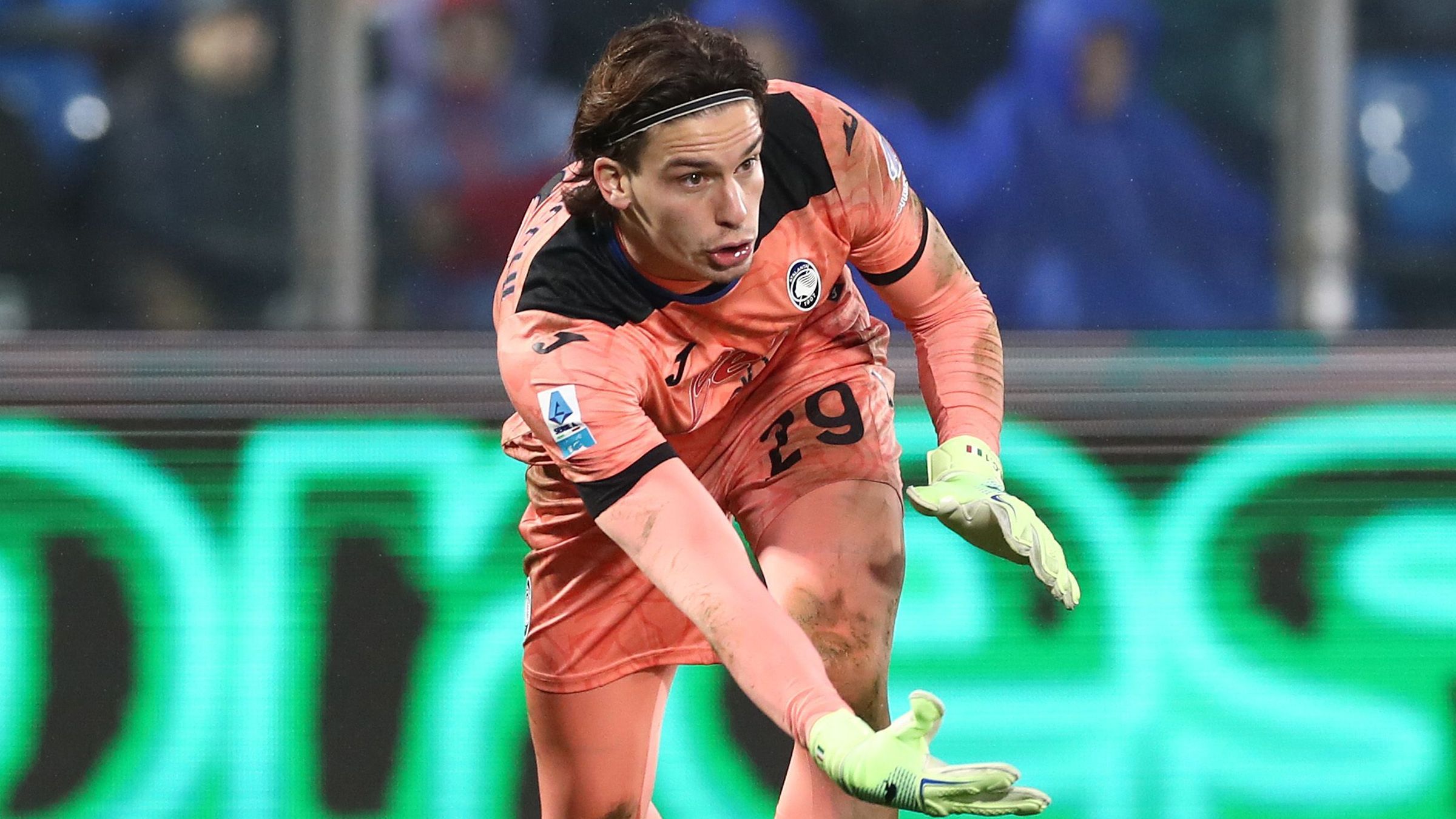 Gianluigi Donnarumma, Diogo Costa and six goalkeepers Man Utd should be targeting to displace Andre Onana and Altay Bayindir