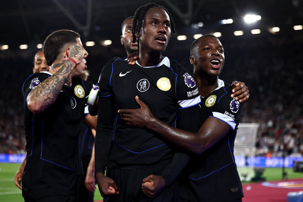 Chelsea Come From Behind to Thrash West Ham and Increase Pressure on Potter