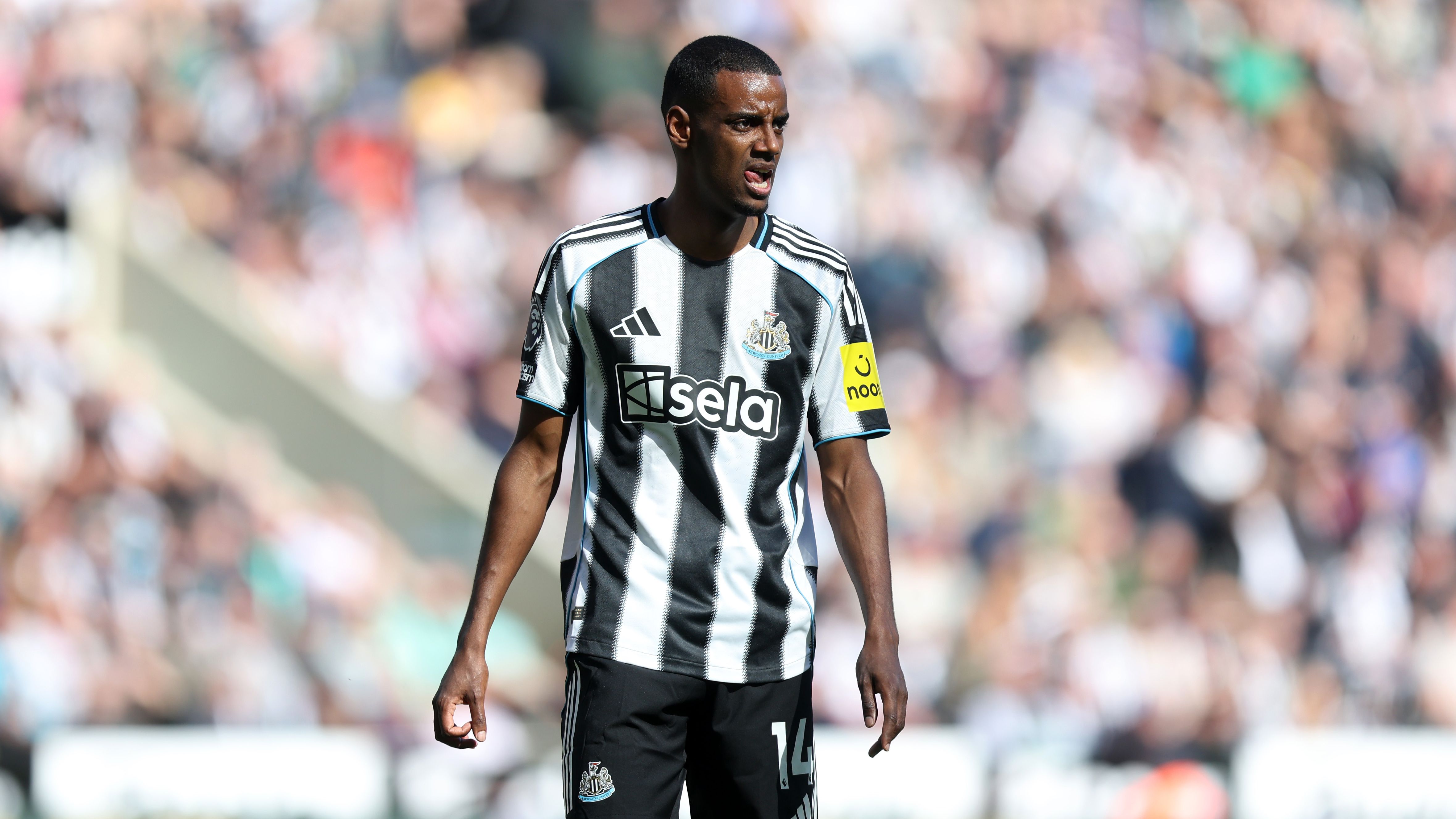 Liverpool's new Alexander Isak bid revealed as Newcastle brace themselves for £130m+ offer for striker