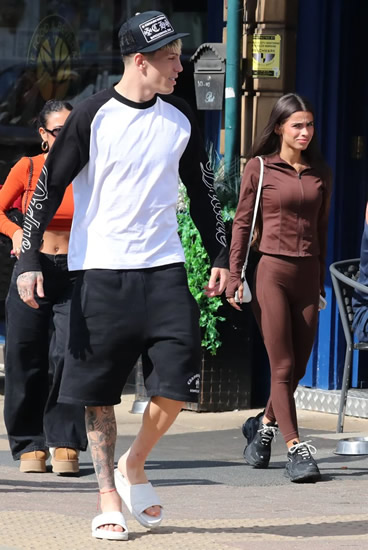 GARNA BE OK Alejandro Garnacho spotted with mystery brunettes after ‘love split’ as Man Utd outcast waits for Chelsea transfer