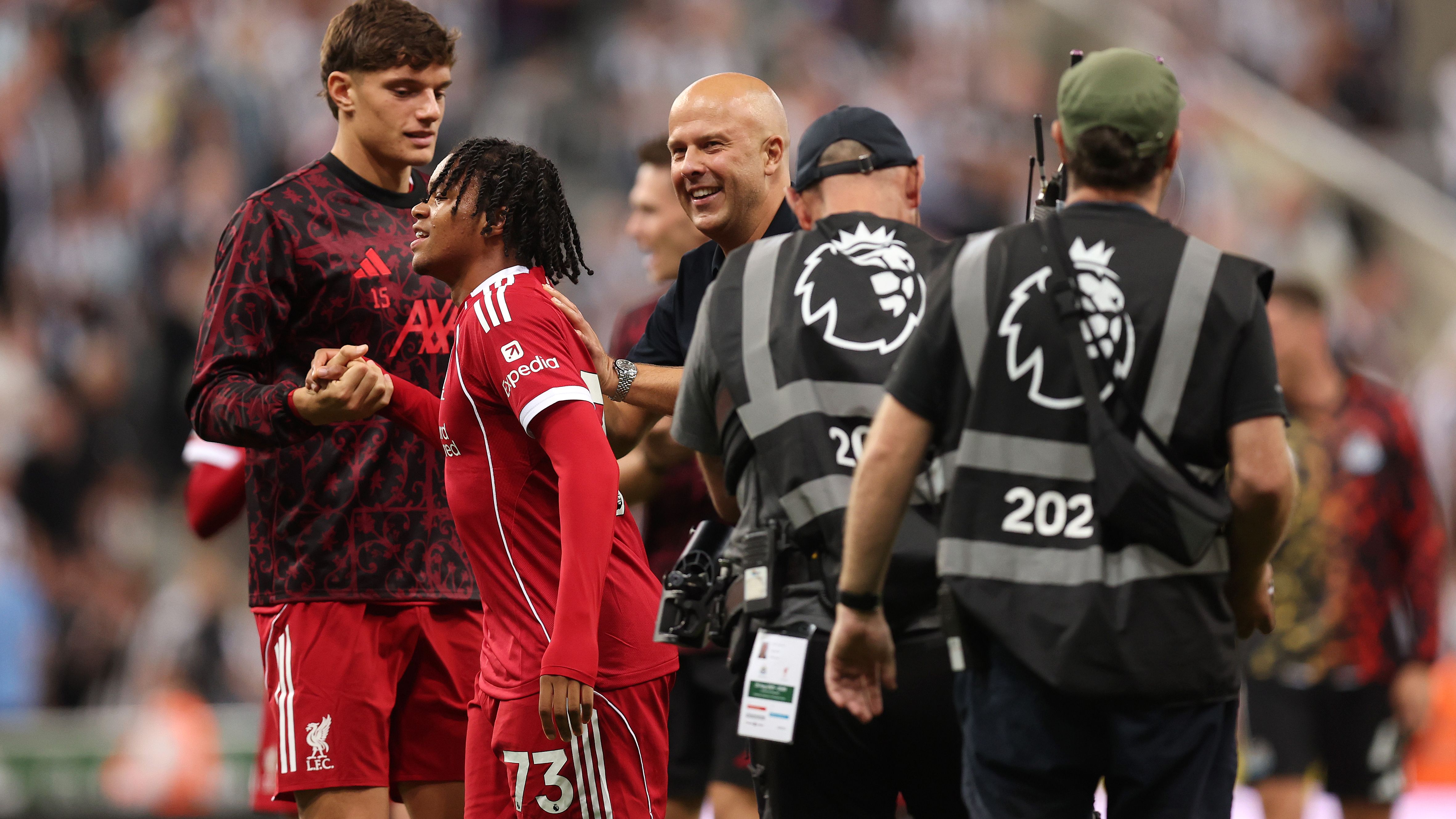 'He is smart enough' - Sweden manager gives Alexander Isak fitness update and reveals what Liverpool can expect if they pull off move for Newcastle striker