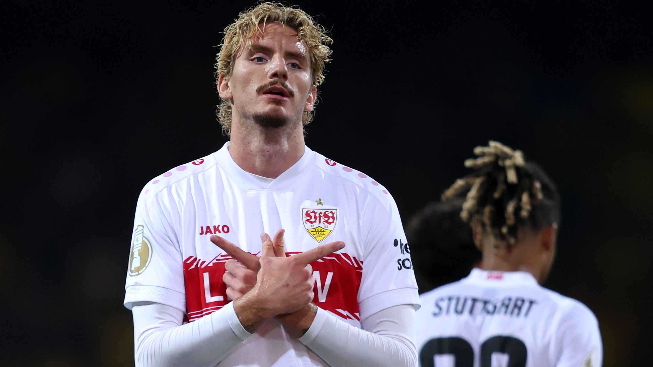 Newcastle reach 'full agreement' with Stuttgart over €85m Nick Woltemade transfer in move that could have major Alexander Isak implications