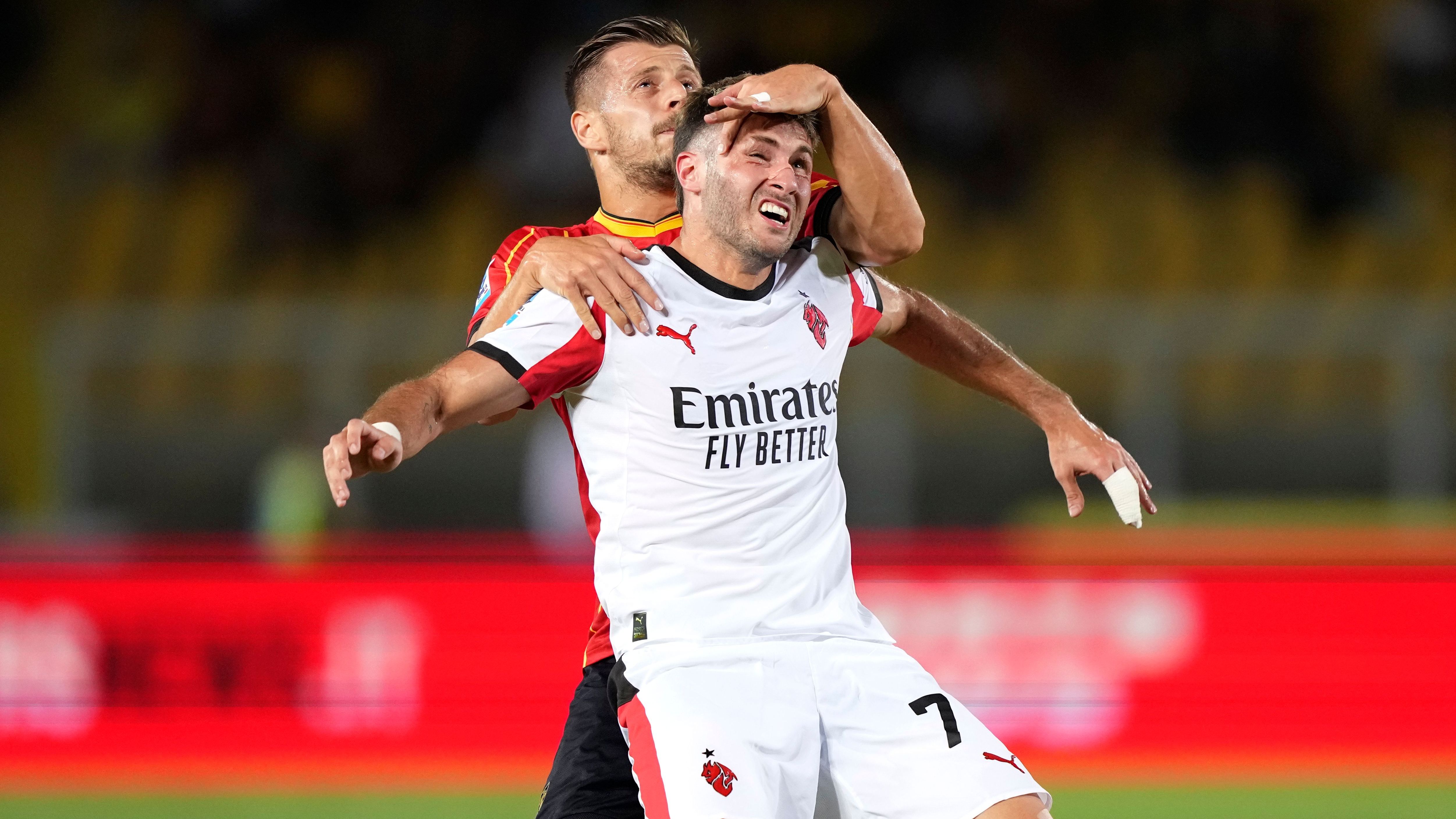 'We’re considering a swap' - AC Milan confirm talks over potential deal to send Mexico's Santiago Giménez to AS Roma for Artem Dovbyk