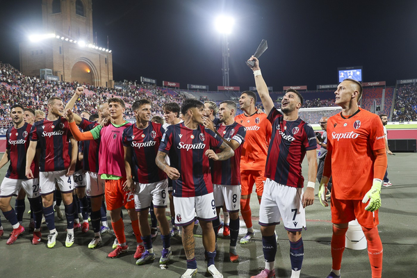 Como complete signing of Diego Carlos from Fenerbahce