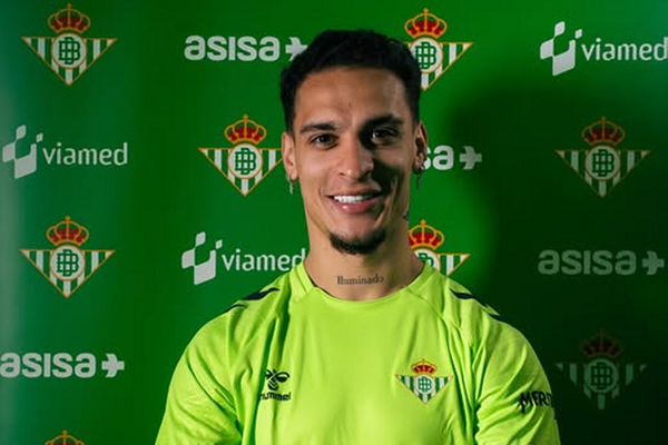 DONE DEAL: Antony Finally Leaves Manchester United to Join Real Betis in Permanent Transfer