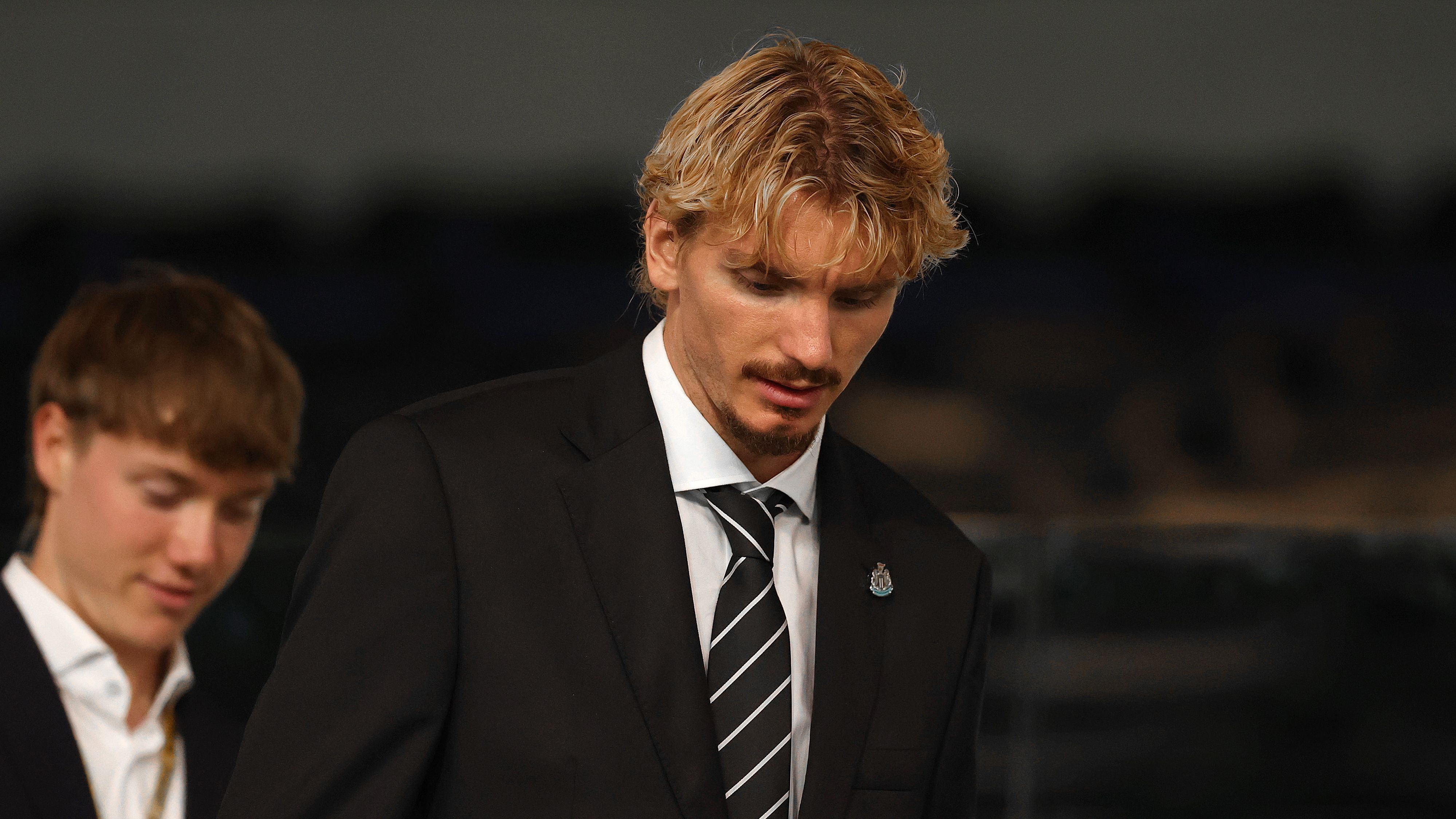 Alexander Isak's saga is finally over! Liverpool break British transfer record to sign Newcastle striker for £125m